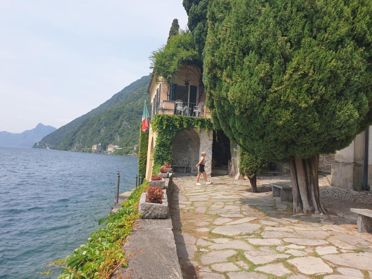 Caffe Del Viaggiatore Valsolda Bagian luar foto