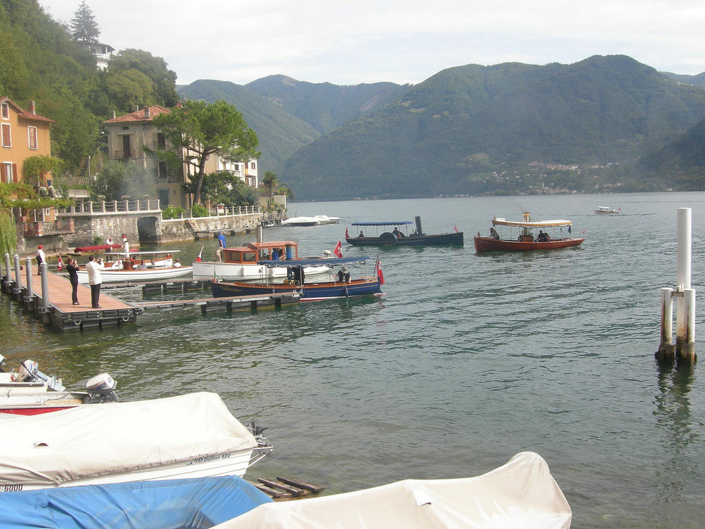Caffe Del Viaggiatore Valsolda Bagian luar foto